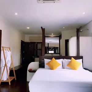 イン インディゴ ハウス